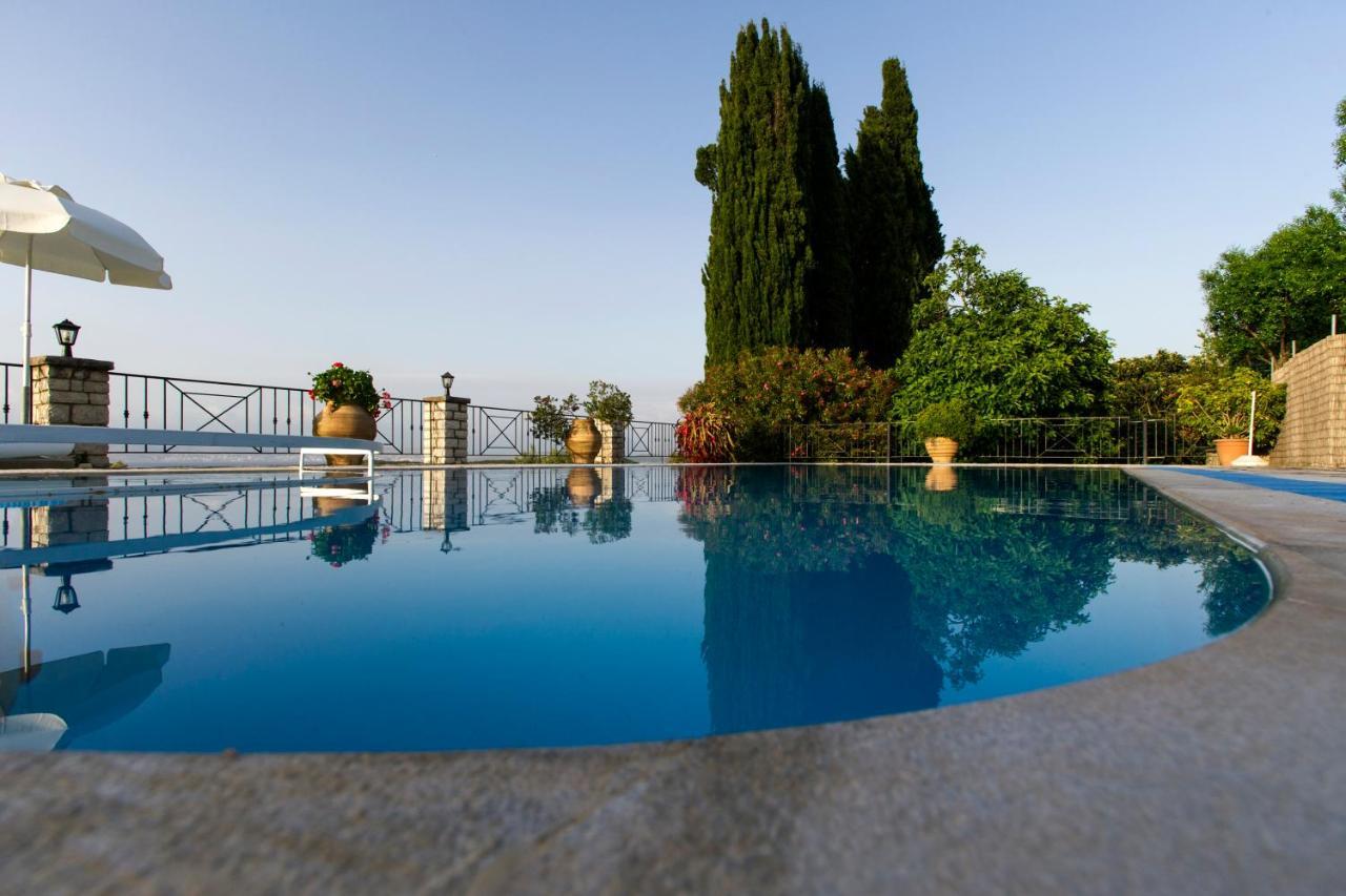 Villa Bacchus Kassiopi Corfu Екстер'єр фото