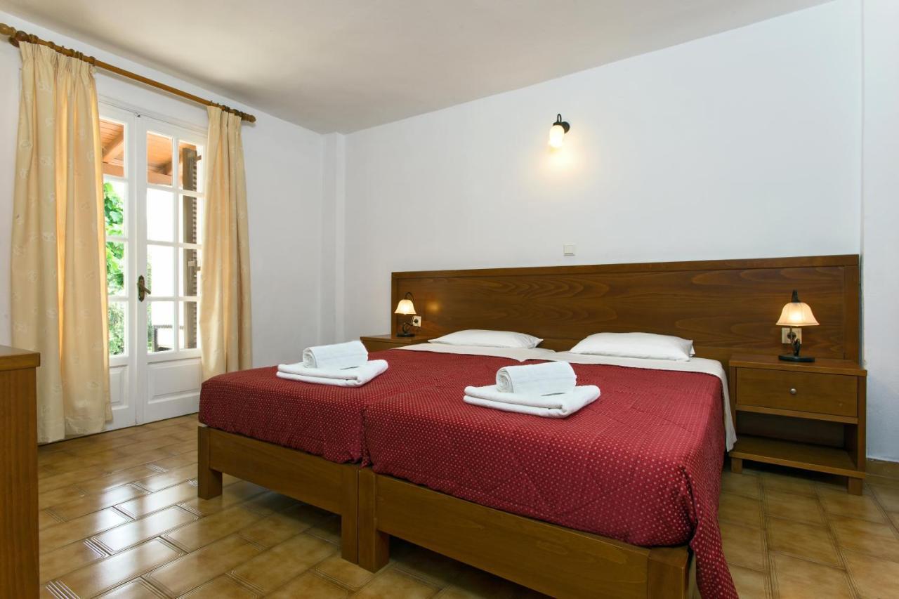 Villa Bacchus Kassiopi Corfu Екстер'єр фото