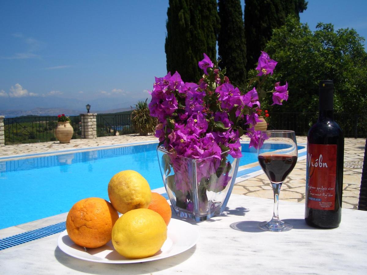 Villa Bacchus Kassiopi Corfu Екстер'єр фото