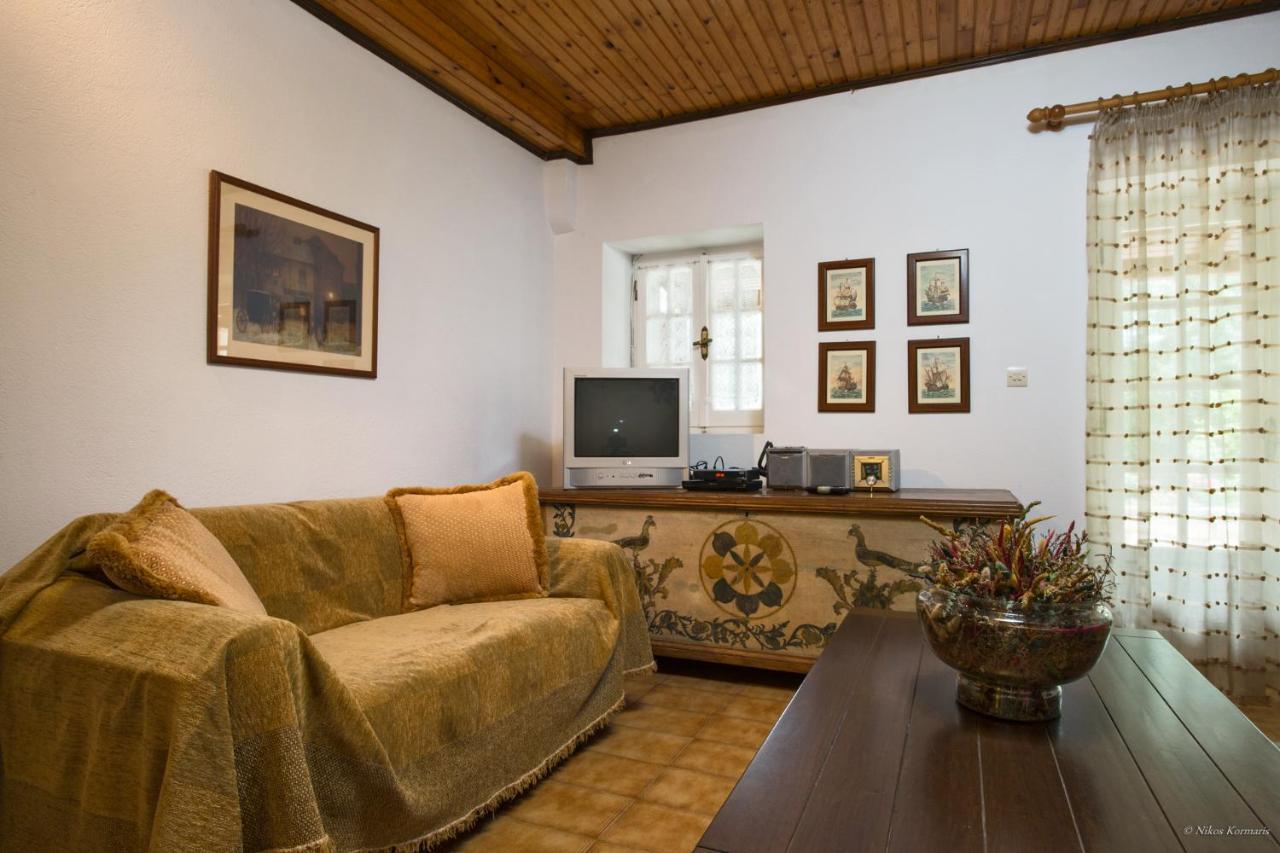 Villa Bacchus Kassiopi Corfu Екстер'єр фото