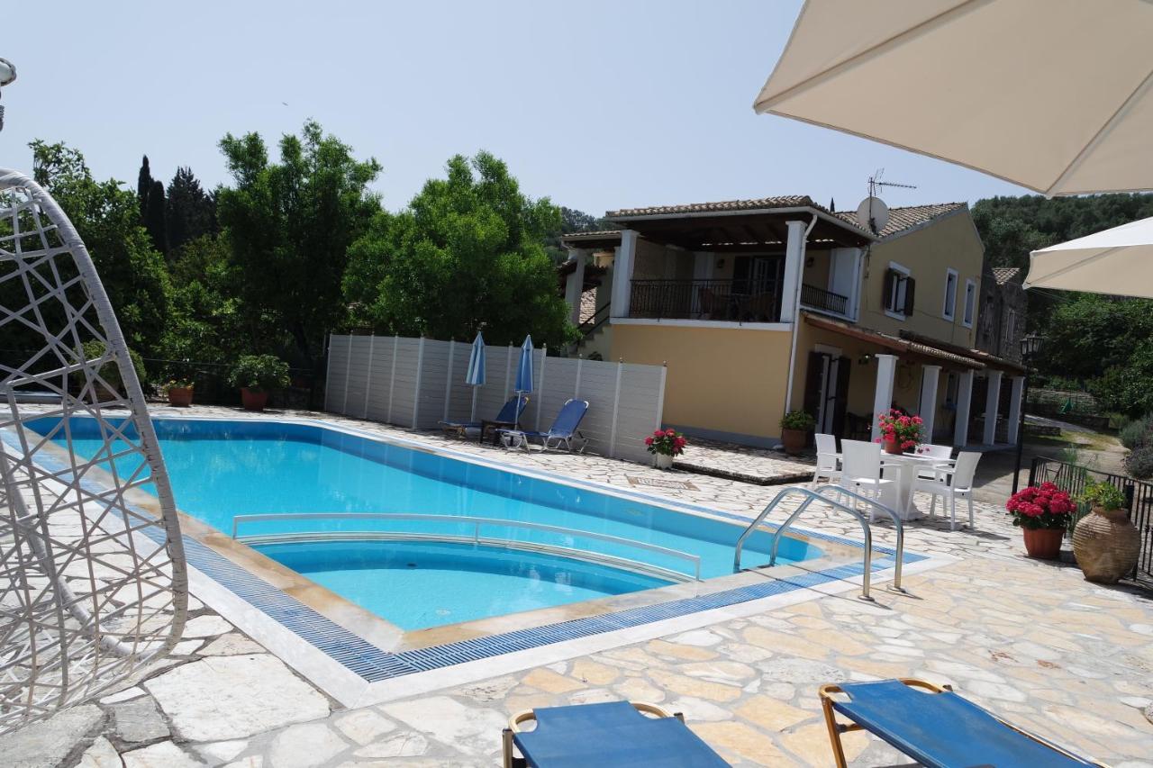 Villa Bacchus Kassiopi Corfu Екстер'єр фото