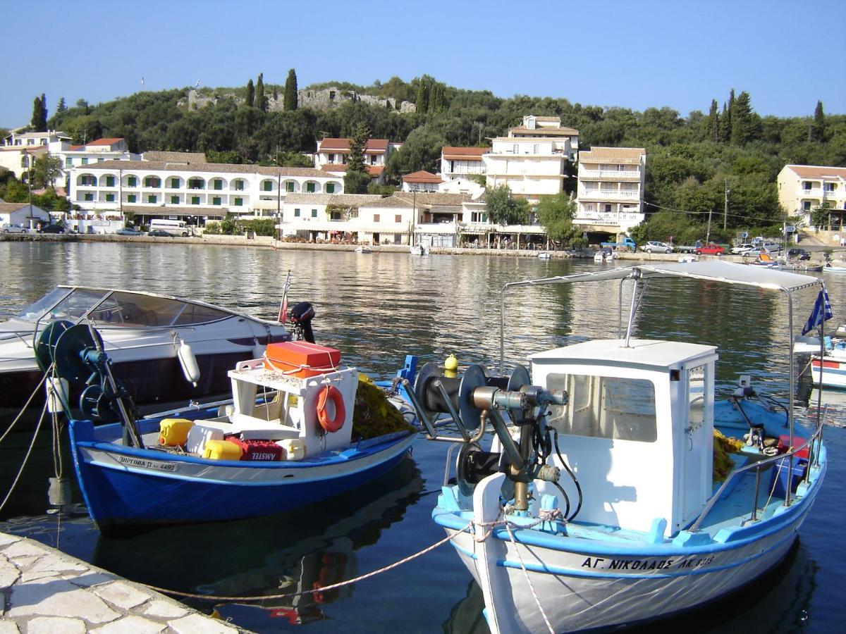 Villa Bacchus Kassiopi Corfu Екстер'єр фото